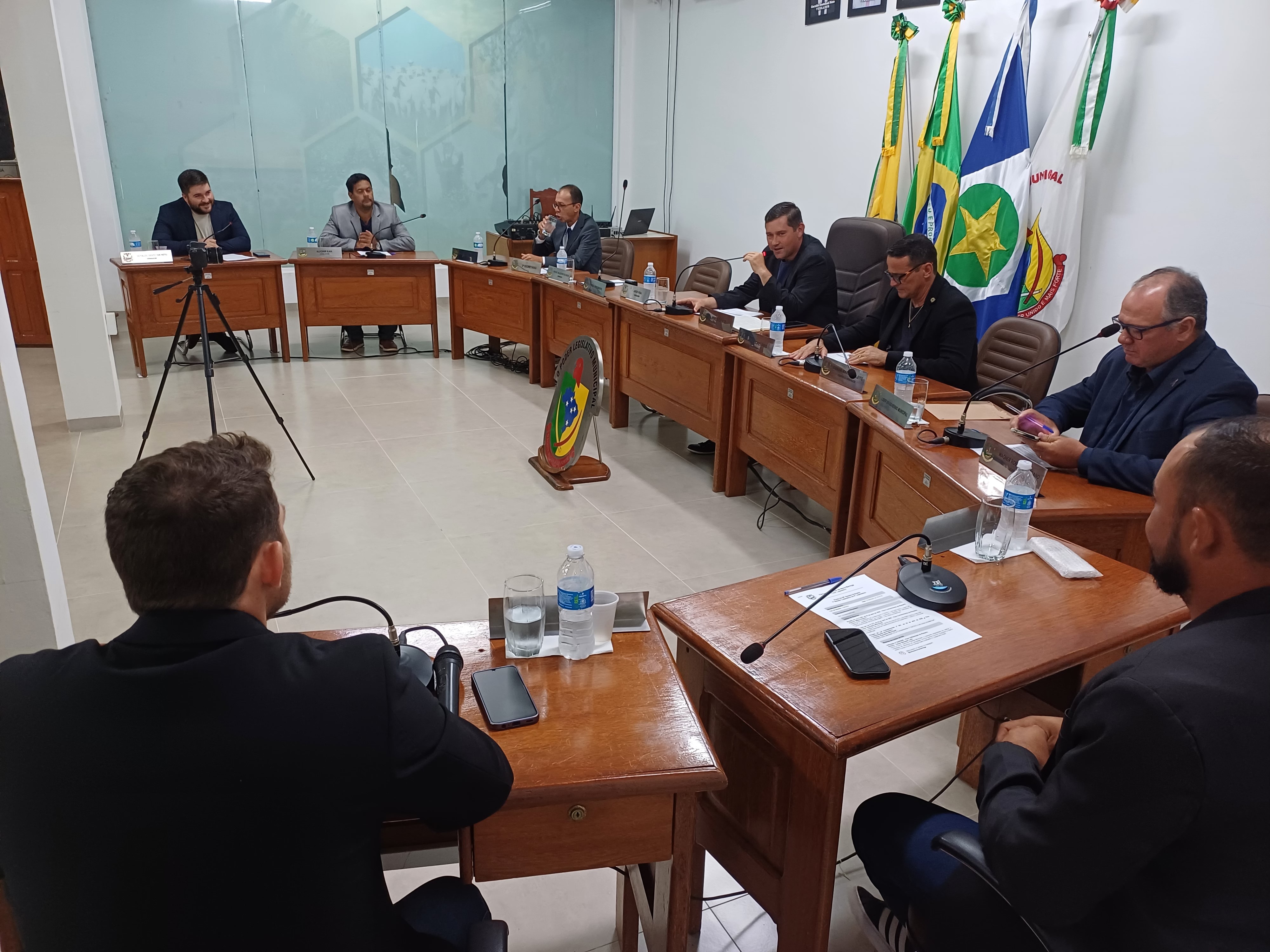    Vereadores  Fazem 08 Indicações ao Executivo Municipal 